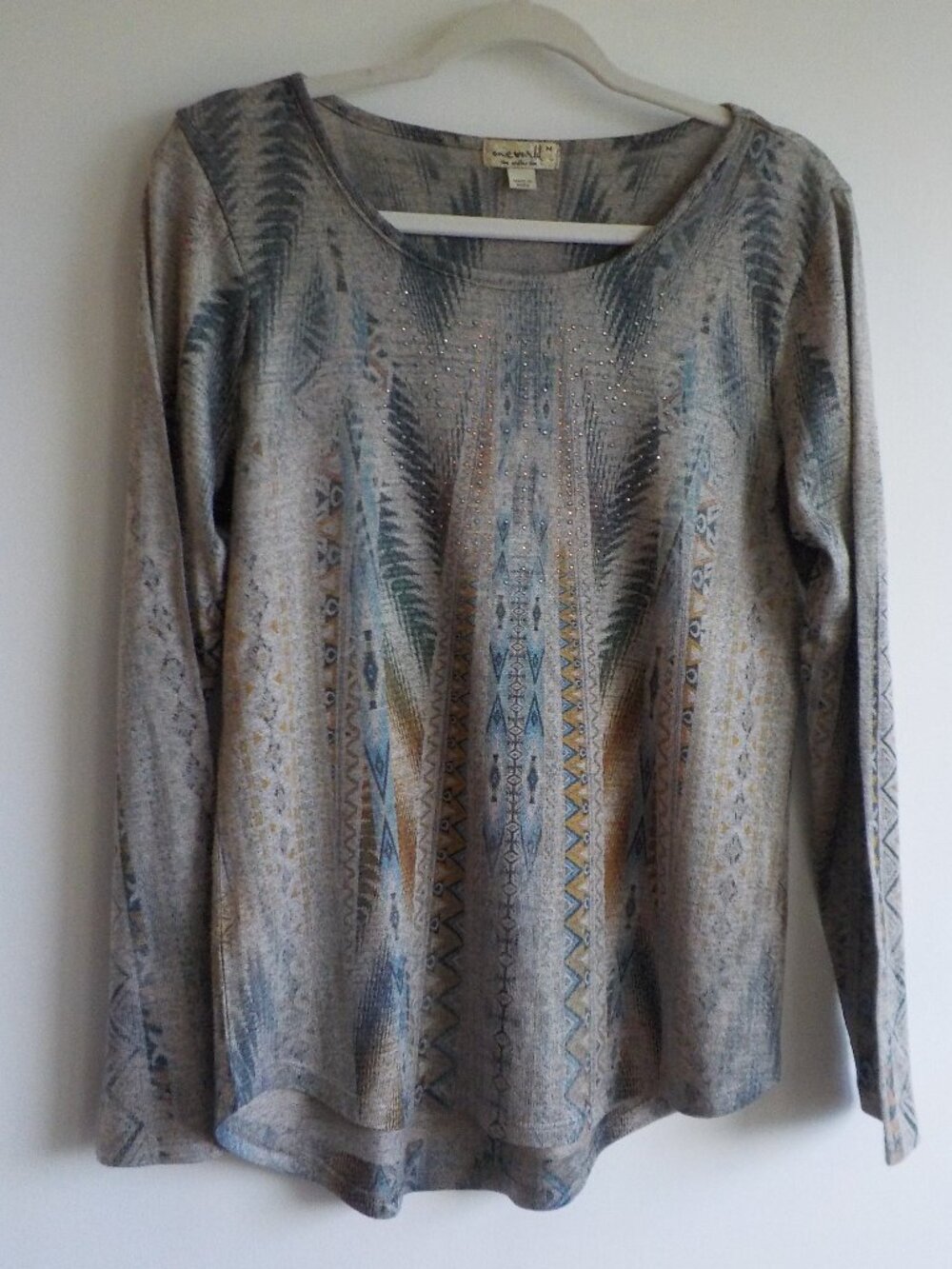 One World Blouse Sweater Top - Medium - Tan Brown Long Sleeve Sparkle (2142)